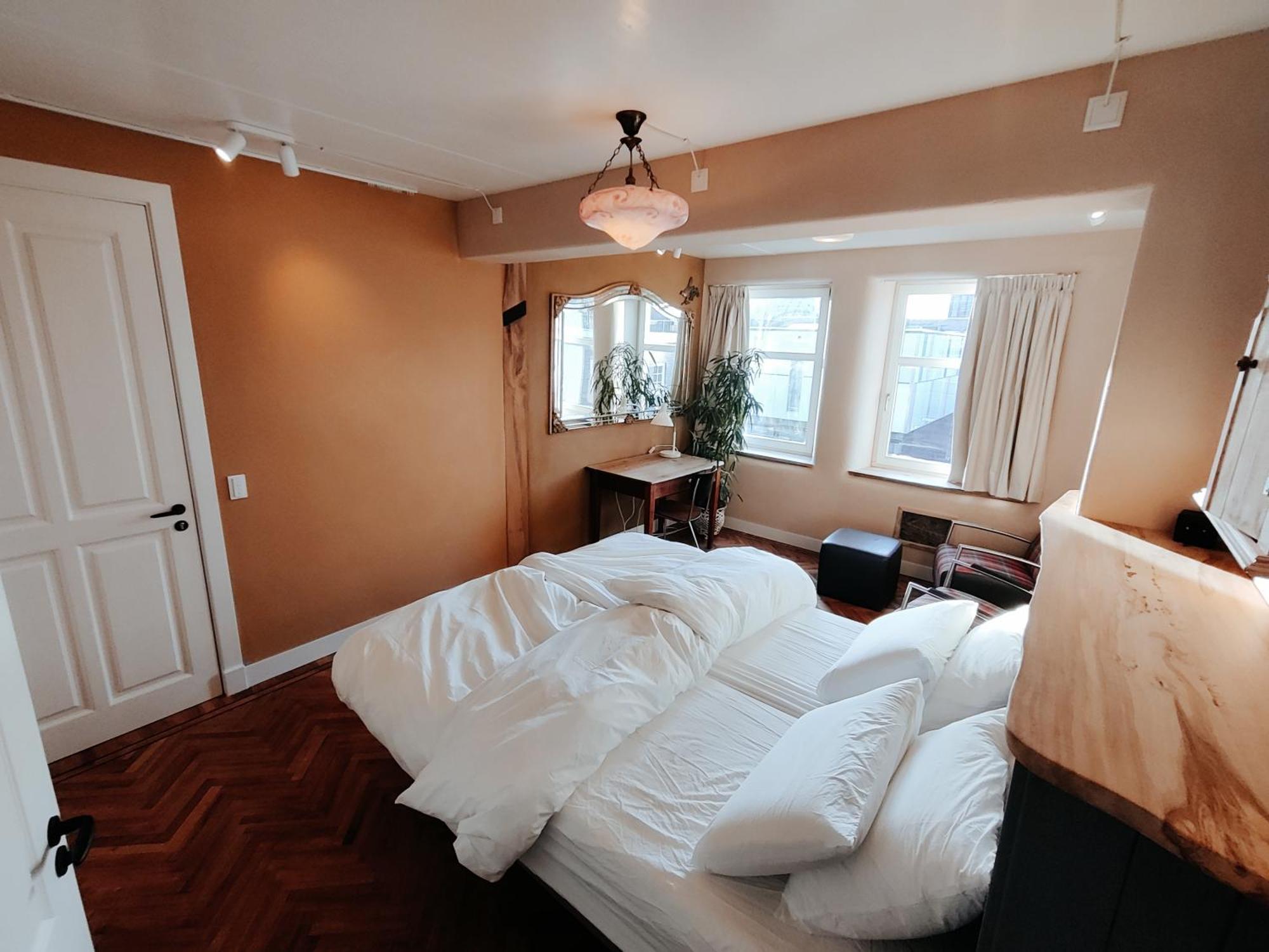 B&B House Of Straw Амстердам Екстериор снимка